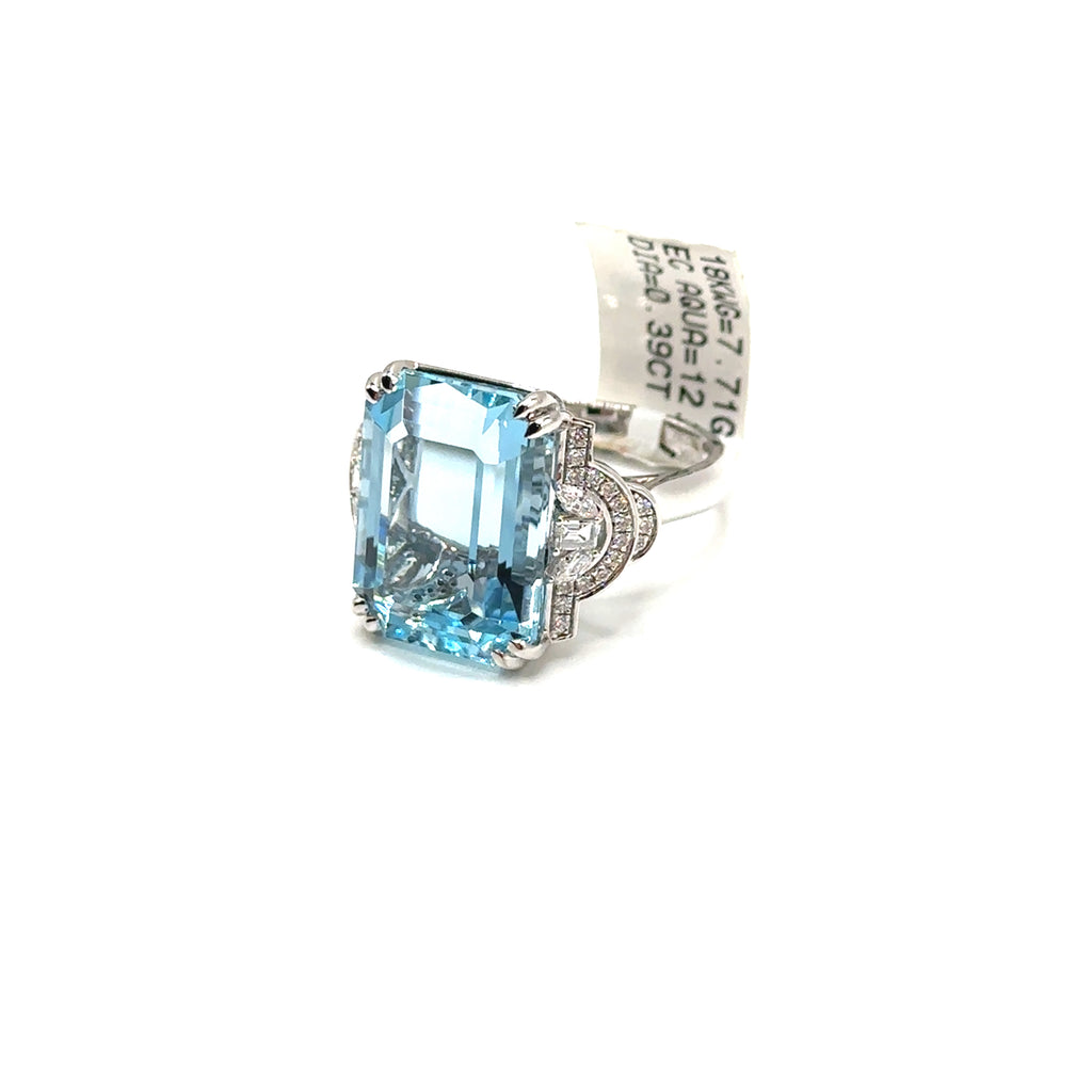 18K White Gold 12.9CT Aquamarine and Diamond Ring